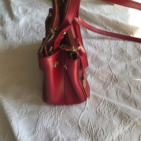 Sold - Picture 4 of 8